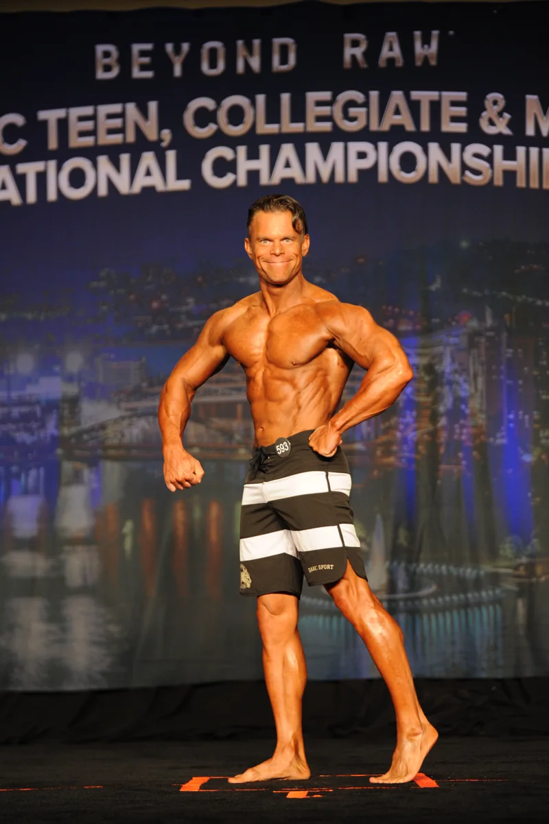 Bart competing in a bodybuilding competition